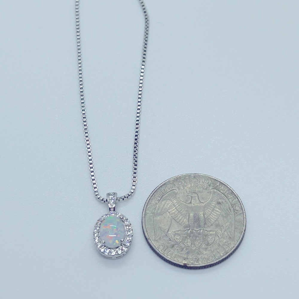 Fire Opal Silver Pendant Necklace - Picture 4 of 4